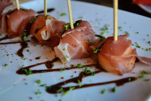 Caterer «Relish Catering Kitchen», reviews and photos, 19 W Wise Rd, Schaumburg, IL 60193, USA