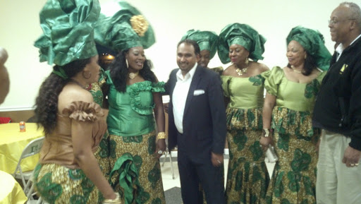 Shopping Mall «Hilltop Shopping Center», reviews and photos, 5400 Reisterstown Rd, Baltimore, MD 21215, USA