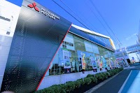 西日本三菱自動車販売株式会社 グリーンロード店