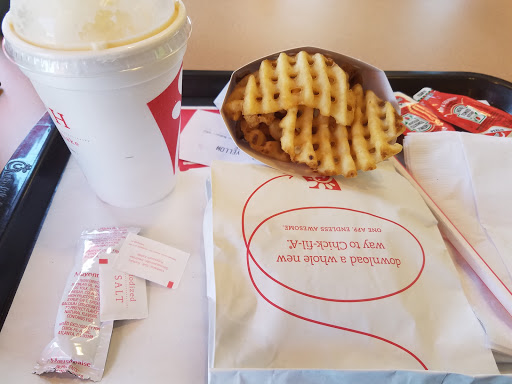 Fast Food Restaurant «Chick-fil-A», reviews and photos, 1706 W Ehringhaus St, Elizabeth City, NC 27909, USA