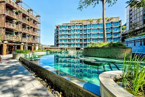 Dinso Resort & Villas Phuket Vignette Collection, an IHG Hotel image
