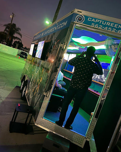 Photo Booth Game Truck Capture Entertainment image