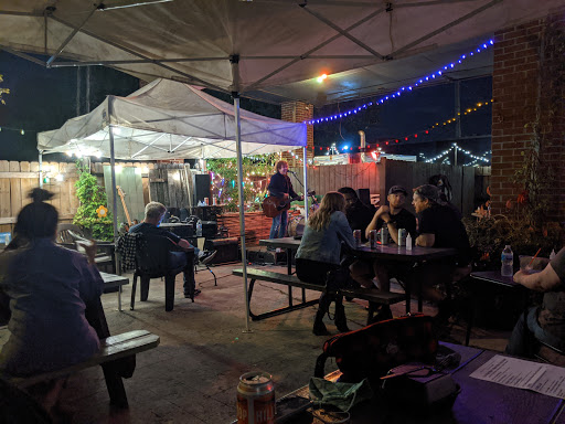 Bar «Ace of Cups», reviews and photos, 2619 N High St, Columbus, OH 43202, USA