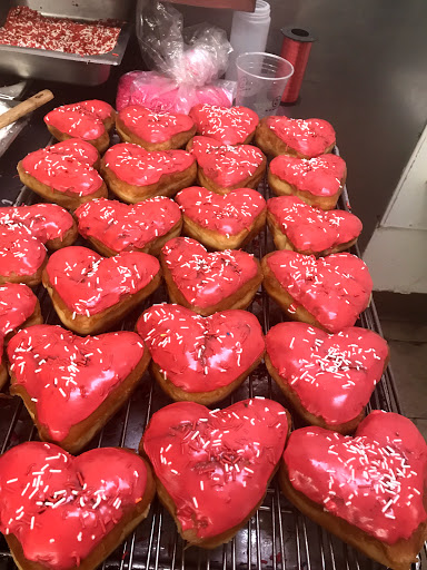 Donut Shop «Yum Yum Donuts», reviews and photos, 5454 Orangethorpe Ave, La Palma, CA 90623, USA