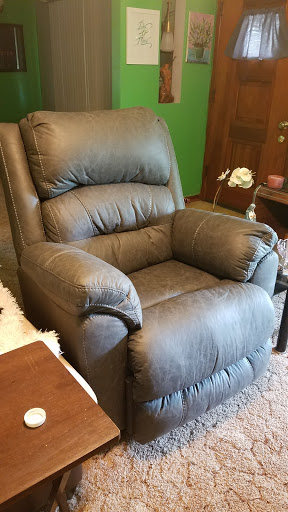 Furniture Store «Value City Furniture», reviews and photos, 7500 Brookpark Rd, Cleveland, OH 44129, USA