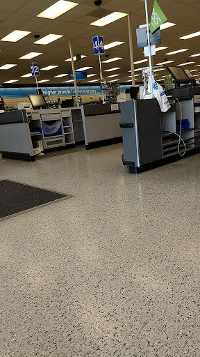 Clothing Store «Ross Dress for Less», reviews and photos, 1744 US Hwy 27 S, Sebring, FL 33870, USA