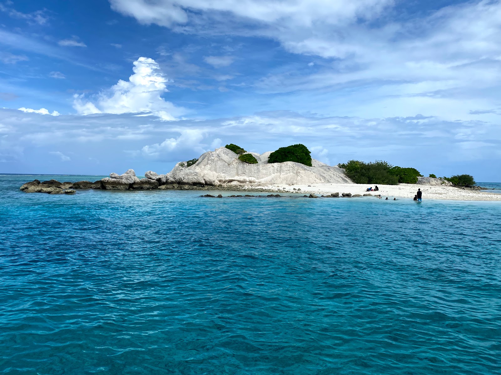 Foto av Velifaru island Beach med hög nivå av renlighet