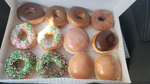 Bakery «Krispy Kreme Doughnuts», reviews and photos, 7514 Parkway Dr, Lone Tree, CO 80124, USA