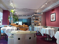 Atmosphère du Restaurant Au Trou Gascon à Paris - n°15