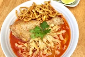 Muay - Khao Soi - หมวย ข้าวซอย ขนมจีนน้ำเงี้ยว อาหารเหนือ แคบหมู น้ำพริกหนุ่ม เชียงใหม่ image