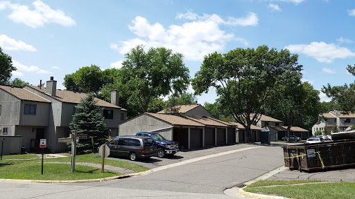 Roofing Contractor «Barnhouse Exteriors, LLC», reviews and photos, 7308 Aspen Ln N #154, Brooklyn Park, MN 55428, USA