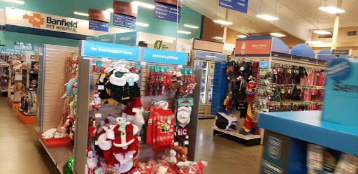 Pet Supply Store «PetSmart», reviews and photos, 8204 Leesburg Pike, Vienna, VA 22182, USA