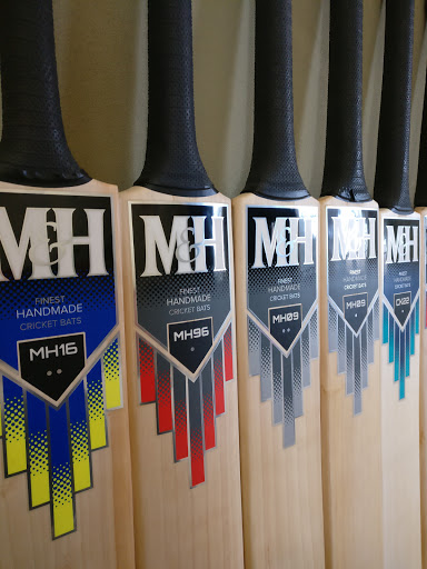 Sporting Goods Store «Cricket Merchant LLC», reviews and photos, 417 S Birchwood Dr, Naperville, IL 60540, USA