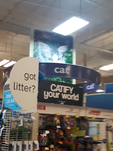 Pet Supply Store «PetSmart», reviews and photos, 6348 Foothill Blvd, Tujunga, CA 91042, USA