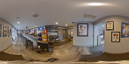 Golf Course «Maple Moor Golf Course», reviews and photos, 1128 North St, White Plains, NY 10605, USA