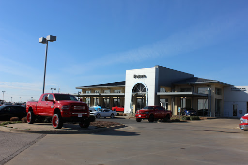 Car Dealer «Peters Chevrolet Chrysler Jeep Dodge Ram Fiat», reviews and photos, 4181 US-259, Longview, TX 75605, USA