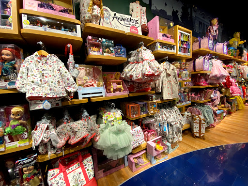 Toy Store «Disney Store», reviews and photos, 4818 River City Dr, Jacksonville, FL 32246, USA