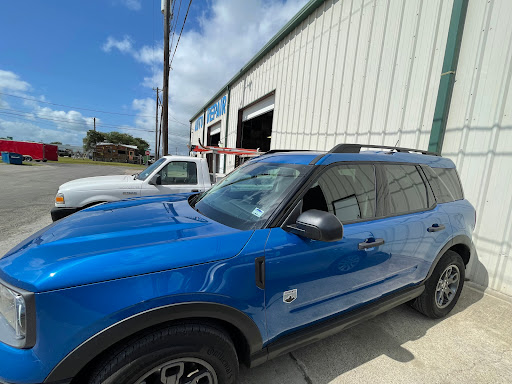 Auto Repair Shop «Rockport Auto Clinic Auto Repair», reviews and photos, 210 E Cornwall St, Rockport, TX 78382, USA