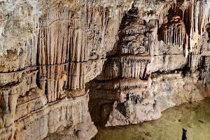 Grotte de Limousis image