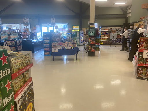 Supermarket «King Kullen», reviews and photos, 52 E Montauk Hwy, Hampton Bays, NY 11946, USA