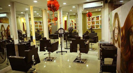 Aura Spa & Beauty (Unisex Salon) - Beauty Parlour in Kanjirappally , India