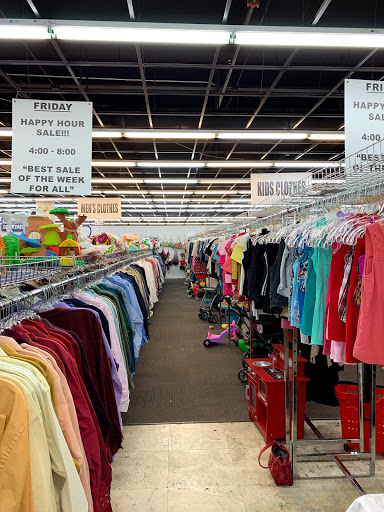 Thrift Store «American Thrift Store», reviews and photos, 5051 N University Dr, Lauderhill, FL 33351, USA