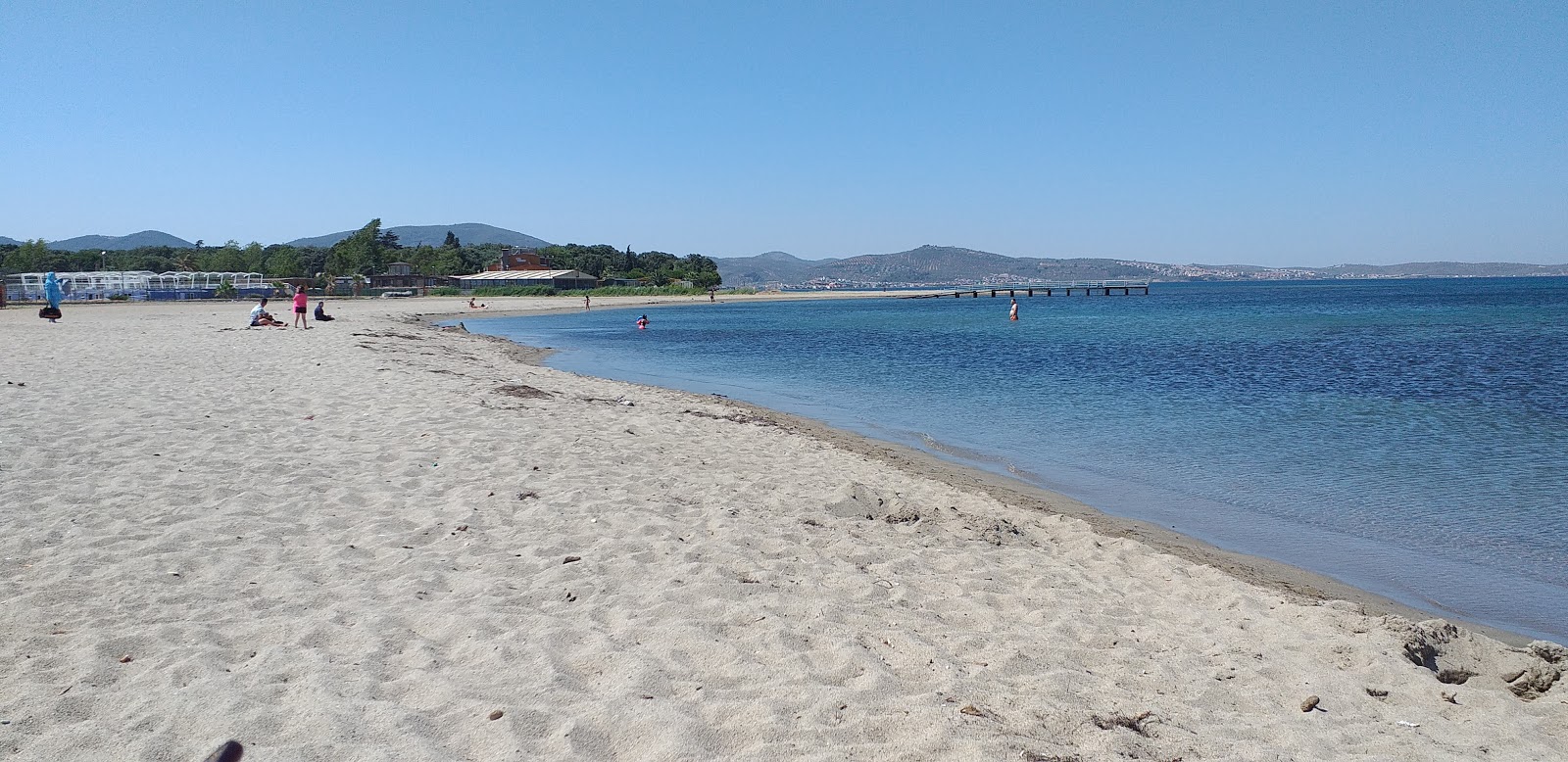 Foto de Ruins beach com areia brilhante superfície