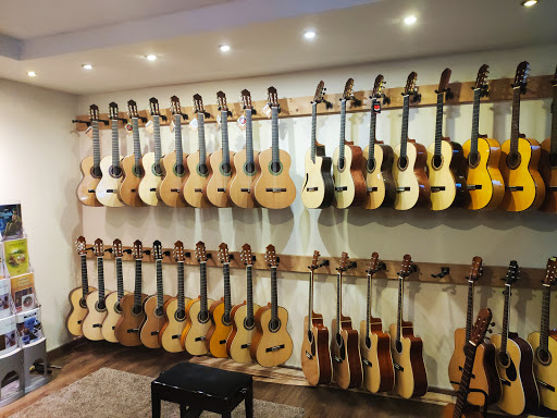 Kil.hu - Buda Guitar Shop