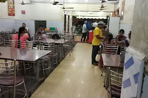 Tamilnadu Vegetarian Restaurant image