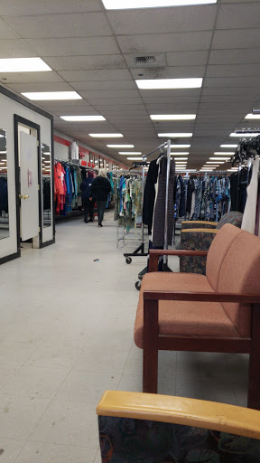 Thrift Store «The Salvation Army Family Store & Donation Center», reviews and photos, 5875 Middlebelt Rd, Romulus, MI 48174, USA