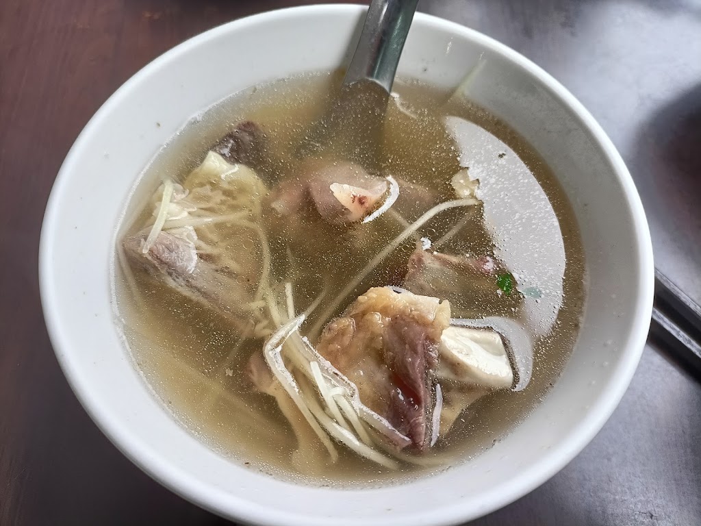 億哥牛肉湯後甲店 的照片