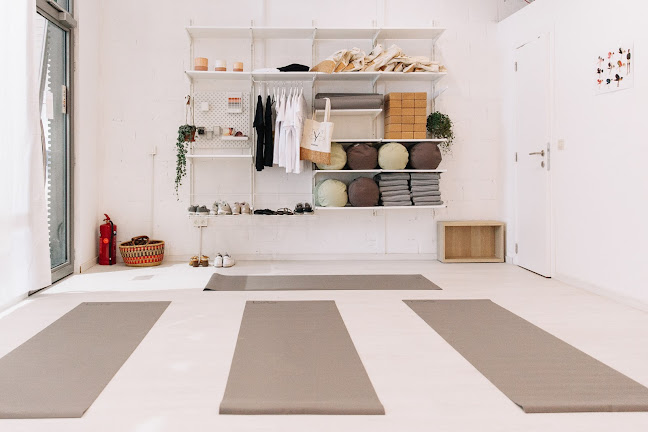 Beoordelingen van Yoga Station Online in Antwerpen - Yoga studio