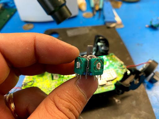 Electronics Repair Shop «Cell Phones Universe», reviews and photos, 1325 SW 107th Ave Ste b, Miami, FL 33174, USA