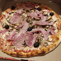 Pepperoni du Pizzas à emporter Pizza Big Good à Carlux - n°5