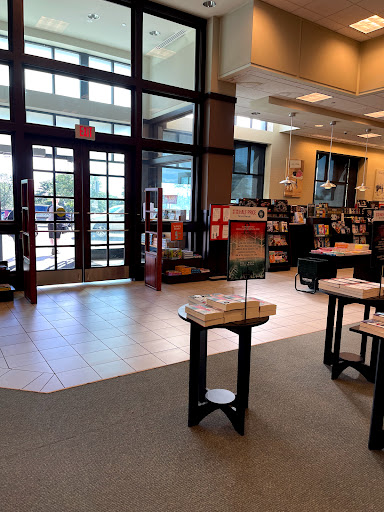 Book Store «Barnes & Noble», reviews and photos, 300 Neshaminy Mall, Bensalem, PA 19020, USA
