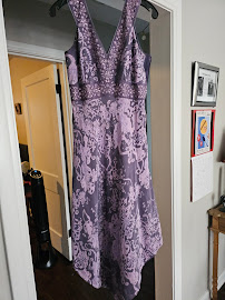 Jan's Dressmaking & Alteration - Photo 2 - Car repair in Bremerton, WA, Seattle