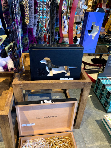 Gift Shop «Bishop Street Market», reviews and photos, 419 N Bishop Ave, Dallas, TX 75208, USA