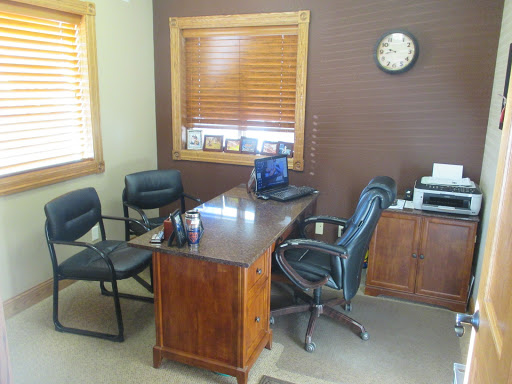 Car Dealer «Junction Auto Sales», reviews and photos, 214 US-30, Lisbon, IA 52253, USA