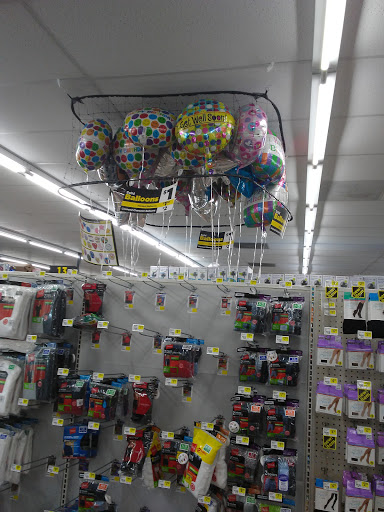 Discount Store «Dollar General», reviews and photos, 525 Eastern Blvd, Essex, MD 21221, USA