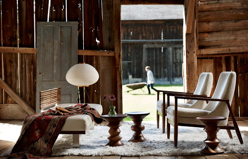 Furniture Store «Three Chairs Co», reviews and photos, 215 S Ashley St, Ann Arbor, MI 48104, USA