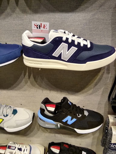 Shoe Store «New Balance», reviews and photos, 583 Boylston St, Boston, MA 02116, USA