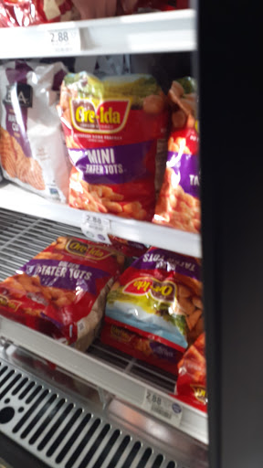 Supermarket «Publix Super Market at Beachway Plaza», reviews and photos, 7310 Manatee Ave W, Bradenton, FL 34209, USA