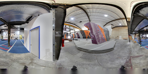 Rock Climbing Gym «Sacramento Pipeworks Climbing and Fitness», reviews and photos, 116 N 16th St, Sacramento, CA 95814, USA