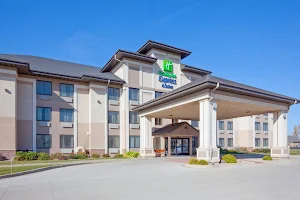 Holiday Inn Express & Suites Worthington, an IHG Hotel image