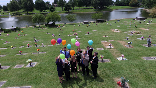 Funeral Home «Baue Funeral & Memorial Center», reviews and photos, 3950 W Clay St, St Charles, MO 63301, USA