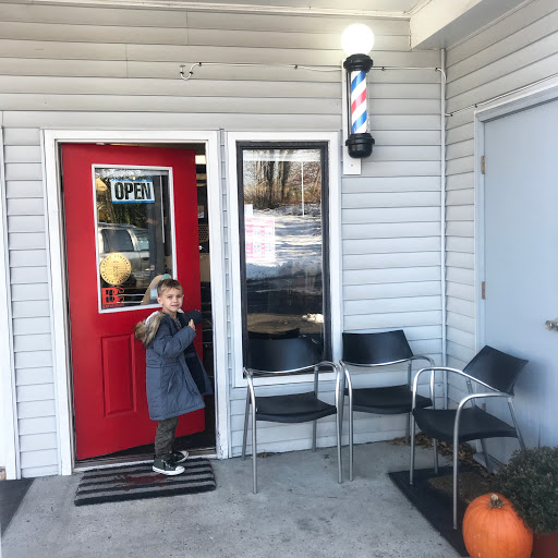 Barber Shop «Arturo & Son Barber Shop», reviews and photos, 184 Maple St, Branford, CT 06405, USA