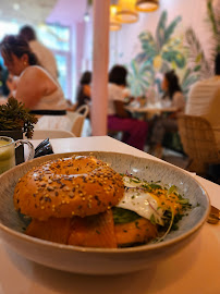 Bagel du Restaurant servant le petit-déjeuner Bon Bouquet Café à Paris - n°15