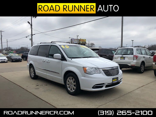 Used Car Dealer «Road Runner Auto Sales & Service», reviews and photos, 2100 16th Ave SW, Cedar Rapids, IA 52404, USA
