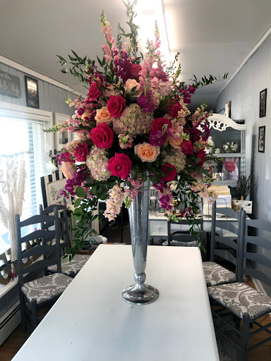 Florist «Tall Tree Floral Designs», reviews and photos, 143 Medford Ave, Patchogue, NY 11772, USA