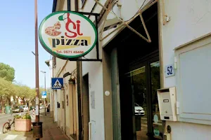 Si' Pizza Capanne image